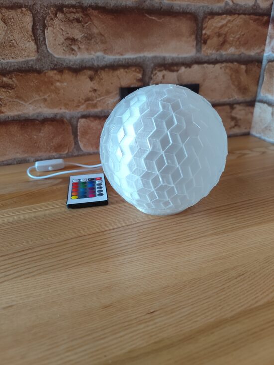 Lampa sfēra 